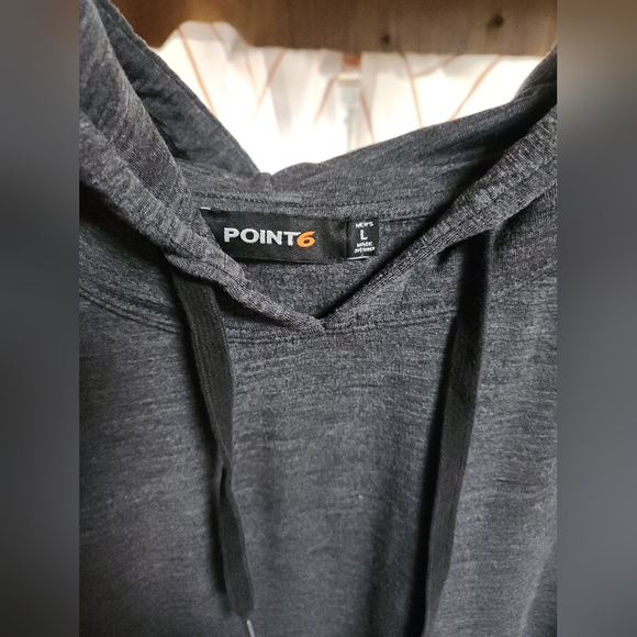 Gray Sweatshirt with Cozy Hood and Soft Fabric - Picture 2 of 2